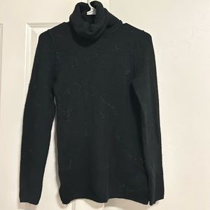 Long sleeve high turtle neck sweater